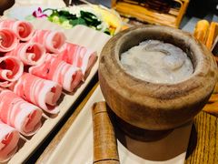 -东巴人鱼豆花火锅(幸福街店)