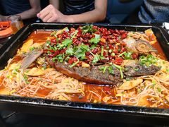 炭烤麻辣鱼-云的侧面音乐餐吧(丰马牛餐饮广场店)