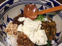 -蜗牛小馆醉乡民谣云南菜(惠新西里店)