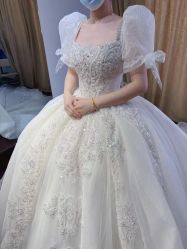 -艾米婚纱&婚礼策划