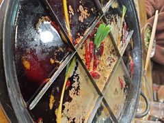 -正南齊北重庆老火锅(光华村直营店)