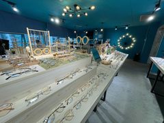 -Trend1881视光·蔡司视觉(领展广场店)