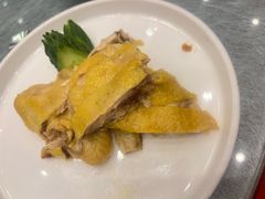 -侬佳蒸菜馆(听潮店)