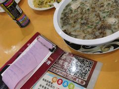 -鹏城人家海鲜酒家·23年老字号(较场尾店)