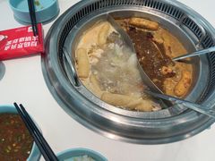 -季季红火锅(柳州城中万达二店)