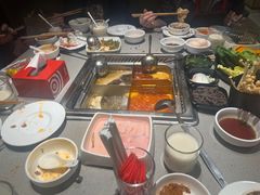 -海底捞火锅(吾悦广场店)