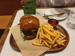 -FIKA WAKA(西岸凤巢店)