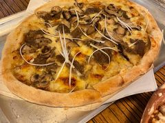 -I HOLIC艾豪丽披萨(KKone店)