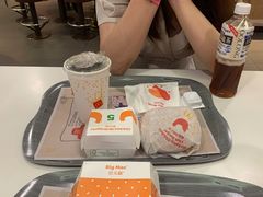 -麦当劳(华宁弘基生活中心店)