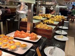 -亚龙湾希尔顿自助餐厅·海鲜·烧烤·沙滩BBQ·现场乐队