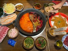 -萍姐火锅·公路夜市(武汉首店)