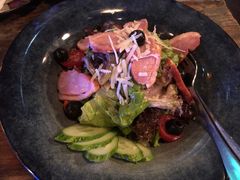 鸭熏肉沙拉-SISTERS BAR RESTAURANT川意酒馆(嘉善老市H楼店)