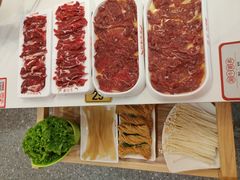 -浪里寻·臻牛养生牛肉火锅(方圆荟店)