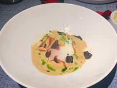 -弦月窗LUNETTE BY AMANDA(复兴路店)