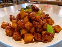 黑蒜子牛肉粒-陈傻子餐厅(世纪都会店)