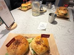-必胜客(上地华联店)