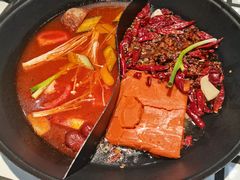 -贰回巷火锅馆(钟楼店)