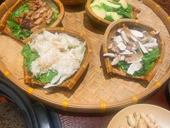 -滇野云南野生菌餐厅(陕西南路店)