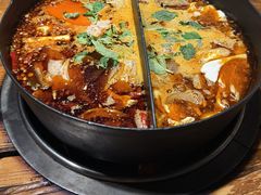 -围炉·云南铜瓢牛肉火锅(桐柏路店)