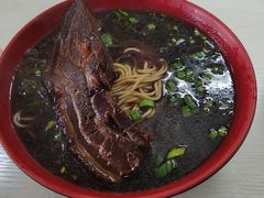 -小龙大肉面馆