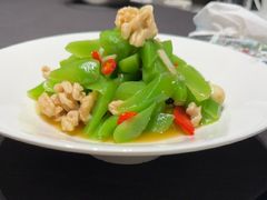 -艳阳天民俗村(公园路店)