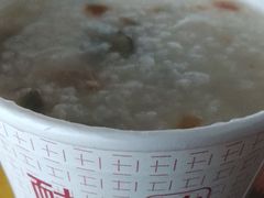 -肯德基(彩云城店)