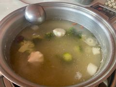 -喃喃椰·糟粕醋·椰子鸡火锅(七堡花园店)
