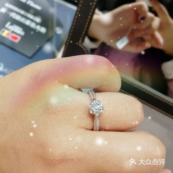 这样精致的婚戒还不快点来拥有吗？