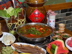 -亮欢寨酸汤鱼(沙冲路店)