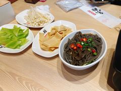 酸辣蕨根粉-鱼酷活鱼烤鱼(沈阳大悦城店)