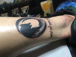-SNOW TATTOO STUDIO