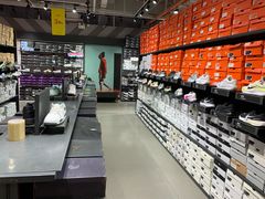 -五环Outlets(高新工厂店)