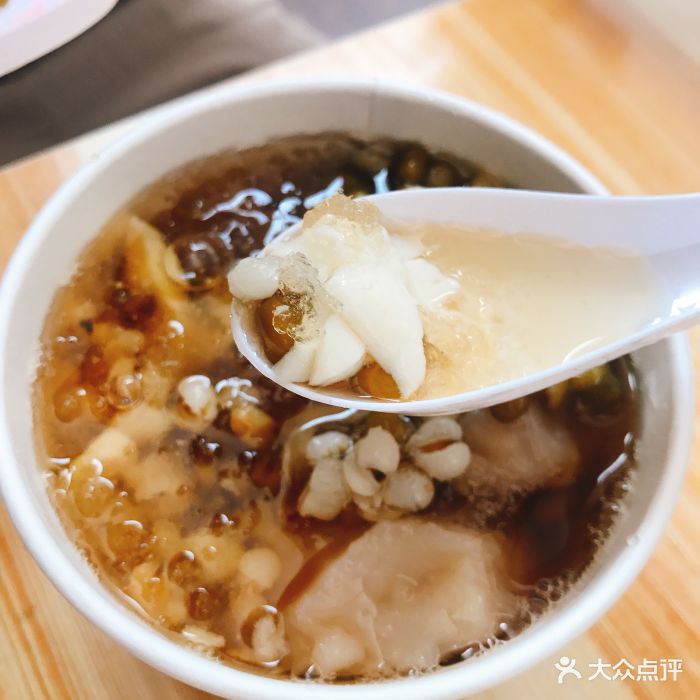 鲜芋仙(杉杉奥特莱斯店)豆花图片 - 第1张