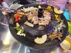 -豚豚家돈돈가韩国锅盖烤肉(新北万达店)