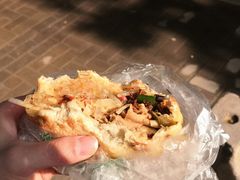 花干夹菜-三兄弟高炉烧饼