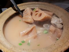 -小凤庭·地道湖北菜武昌鱼·藕汤(38年黄鹤楼店)