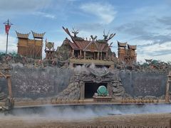 -七彩云南欢乐世界