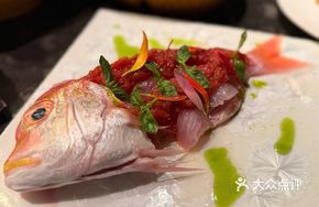 Thinly Sliced Yellowtail with Fermented Tomato Blossom
