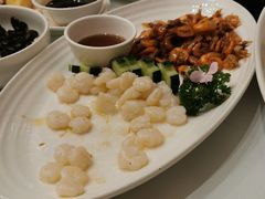 -品悦酒店(三林古镇店)