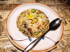 酸菜炒饭-桂满陇天书(南京德基旗舰店)