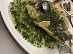 特色葱油飞鱼-岭南海晏楼(东晓南店)