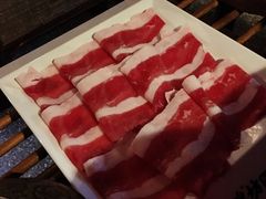 -老牌坊云南鱼豆花火锅(哈西万达店)