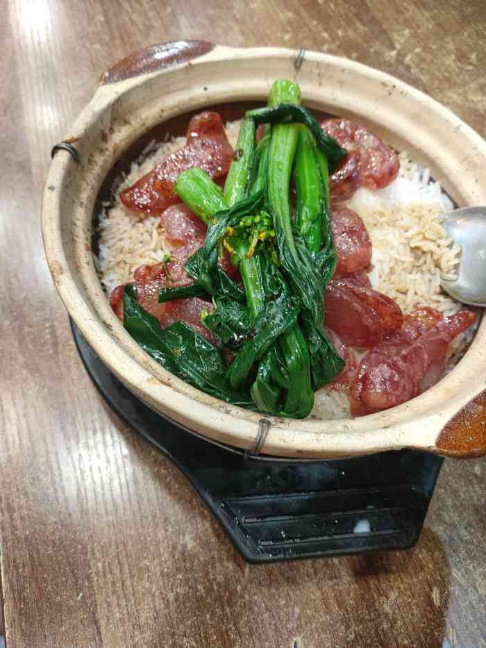 陶园美食(德政中路店)-"发梦都没想到「啫啫牛腩陈村粉」的菜底是洋.