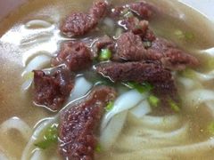 牛腩拼鱼滑汤河-荔林食店(西华路店)