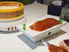 精品烤鸭半只半套-北平楼·烤鸭·北京菜(牡丹园店)