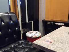 -蓝尊量贩(黄河路店)