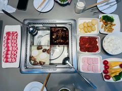 -海底捞火锅(杭州滨江九宜城店)