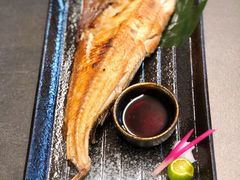 -铭牛烧肉·和牛海鲜自助(高新月牙湖店)