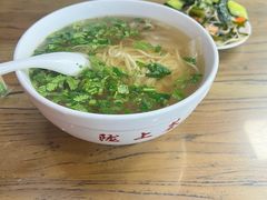 -陇上全荟兰州传统牛肉面(延吉路店)