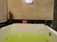 -三亚亚龙湾雅高铂尔曼别墅度假酒店